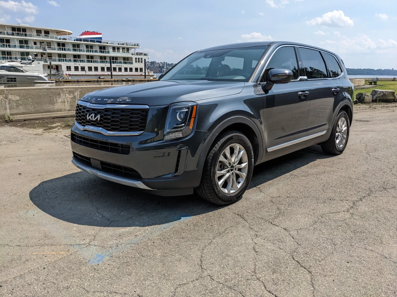 2022 Kia Telluride LX AWD